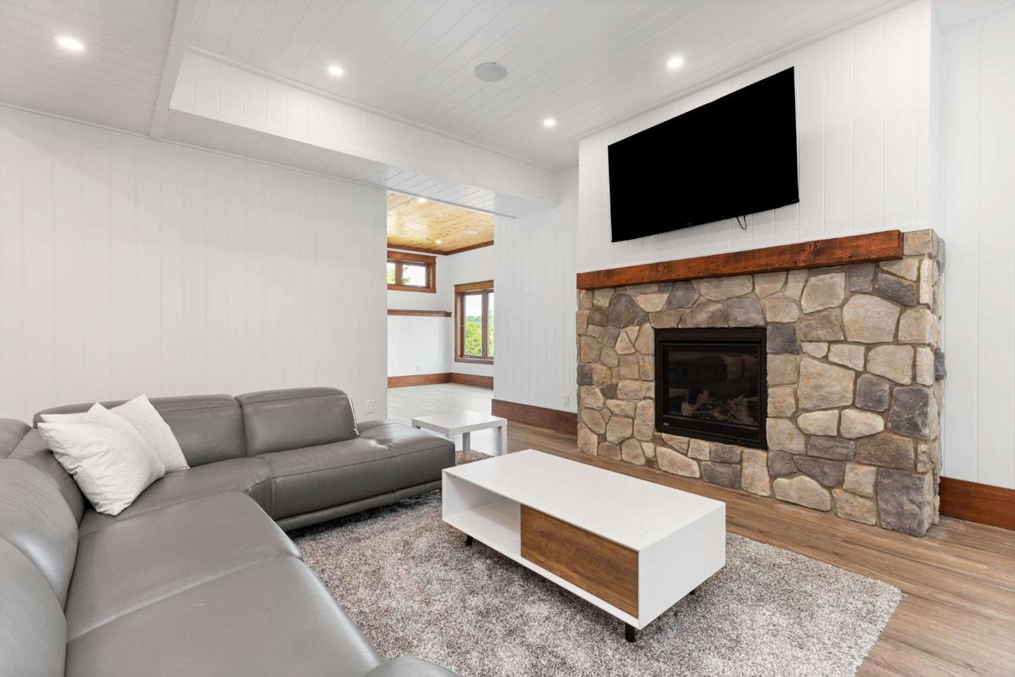 Tranquil Shores Mactier Exterior photo