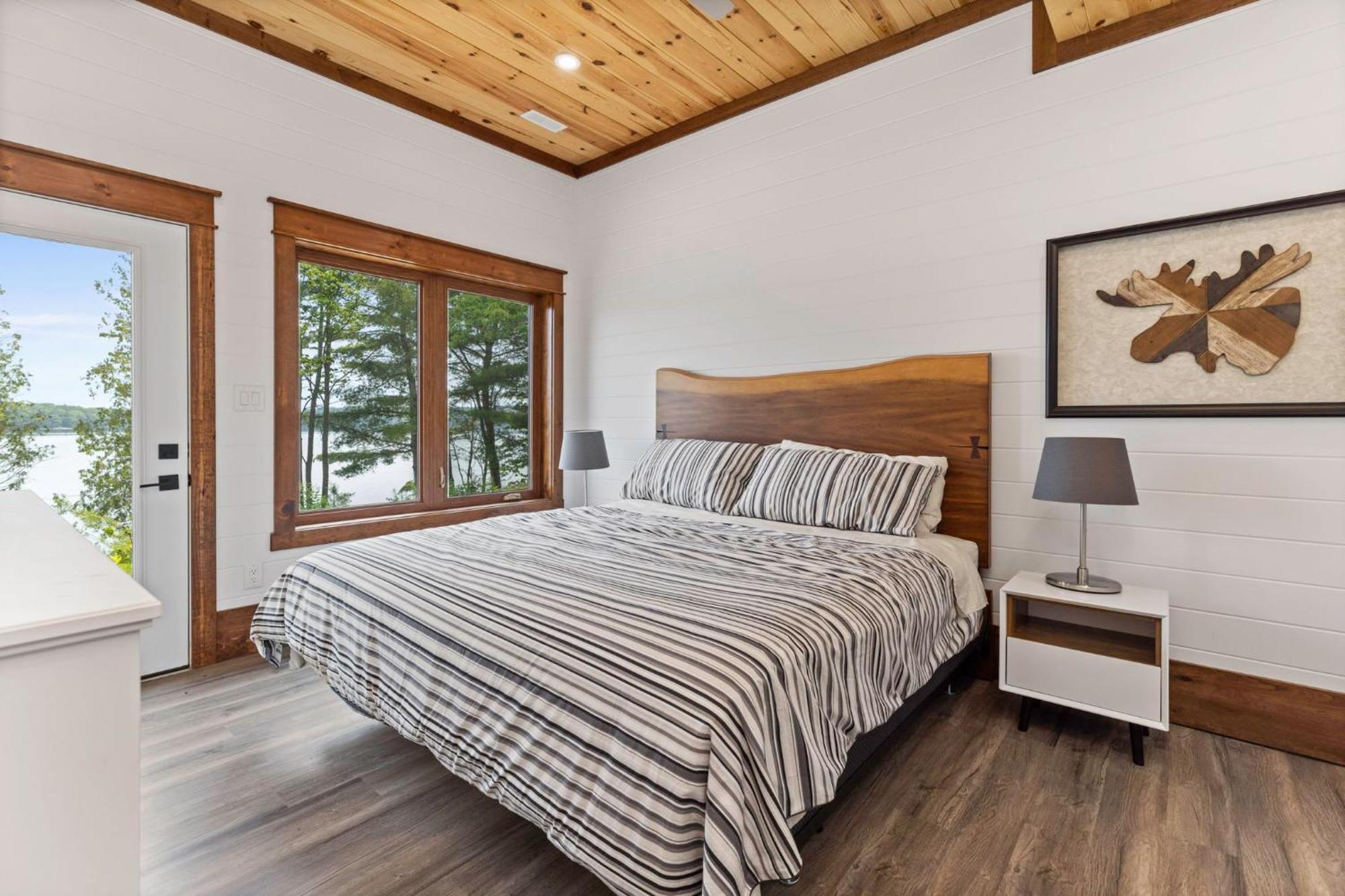 Tranquil Shores Mactier Exterior photo