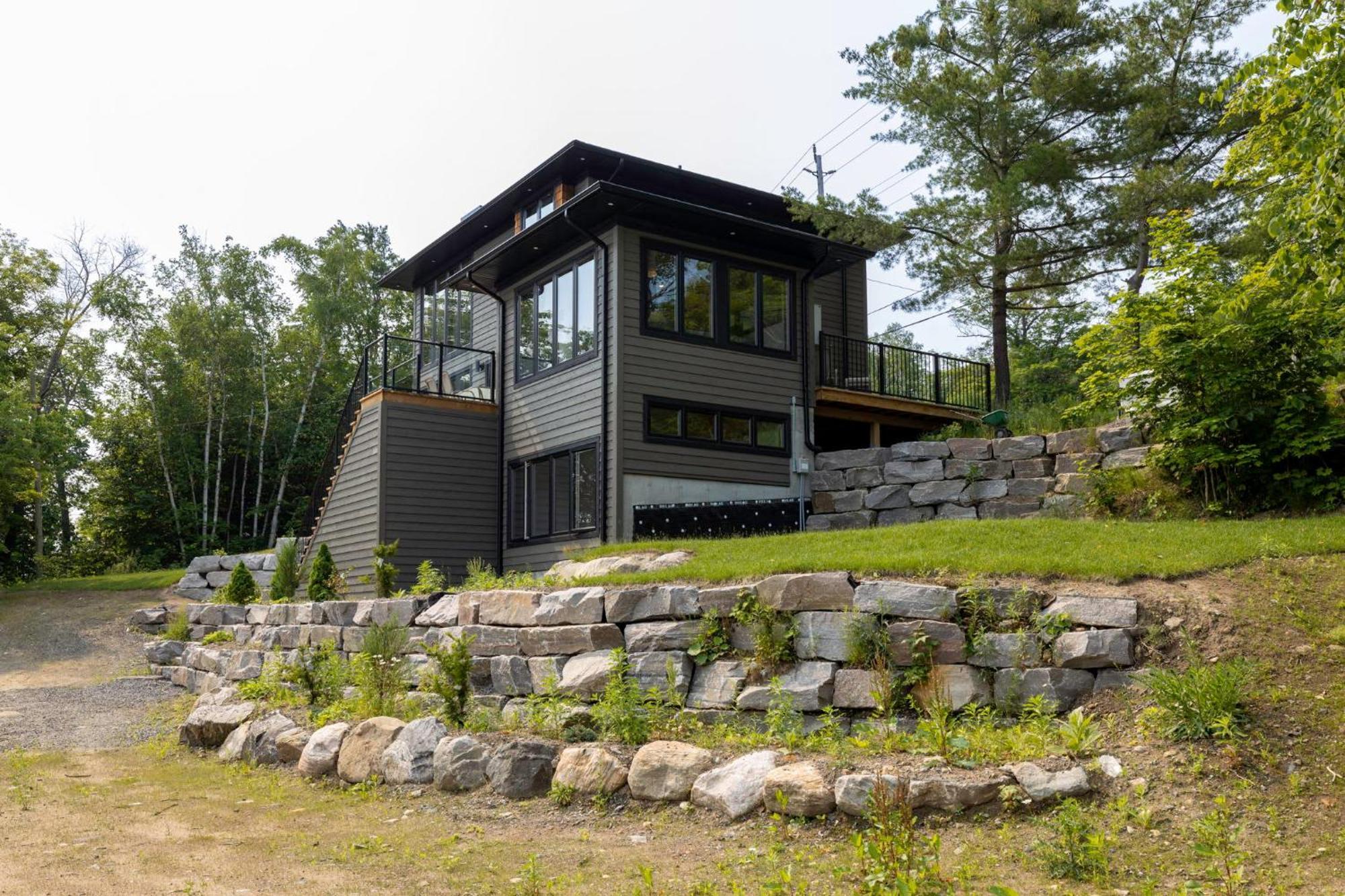 Tranquil Shores Mactier Exterior photo